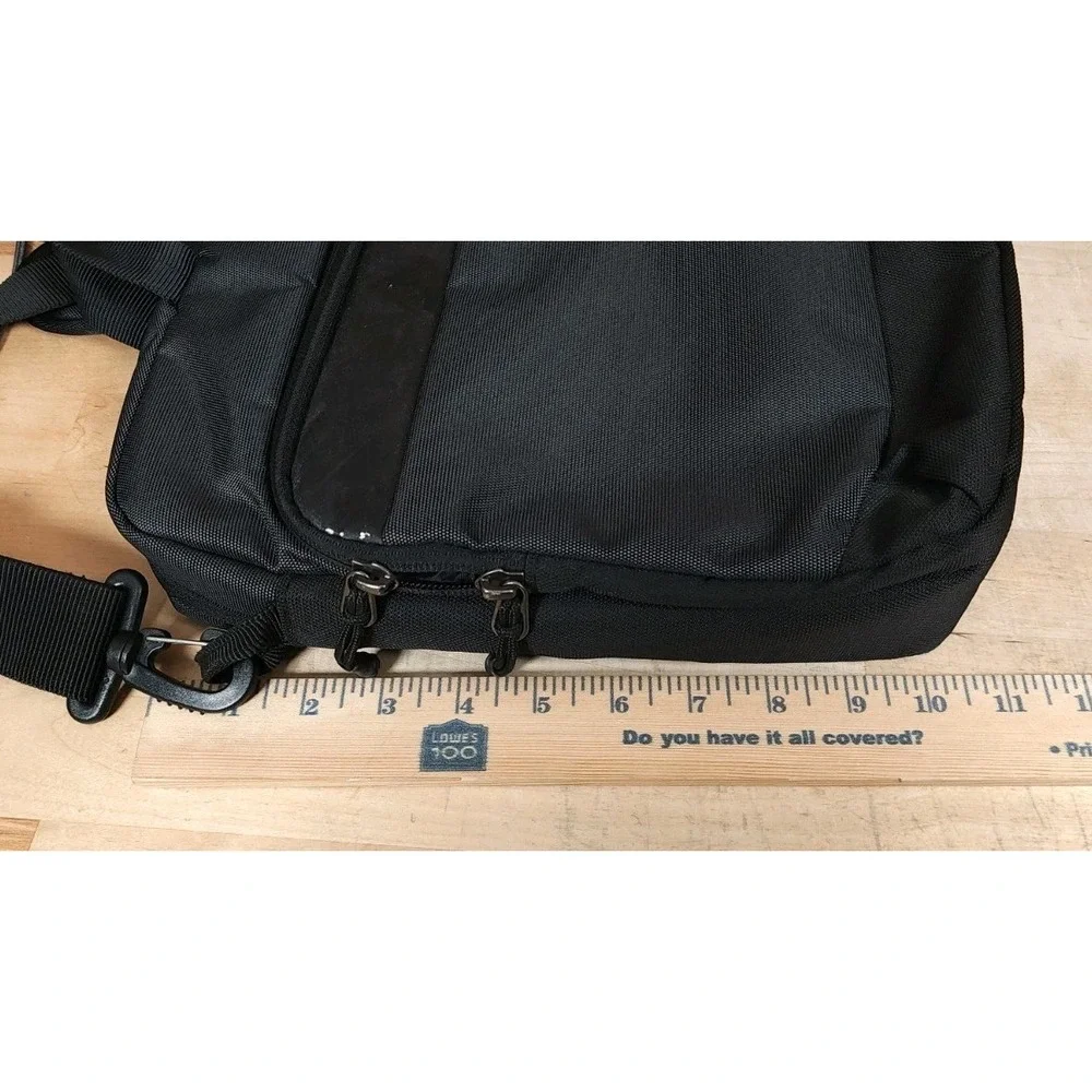 Thule Crossover Crown‎ Royal Laptop Briefcase Messenger Travel Bag 16 Inch